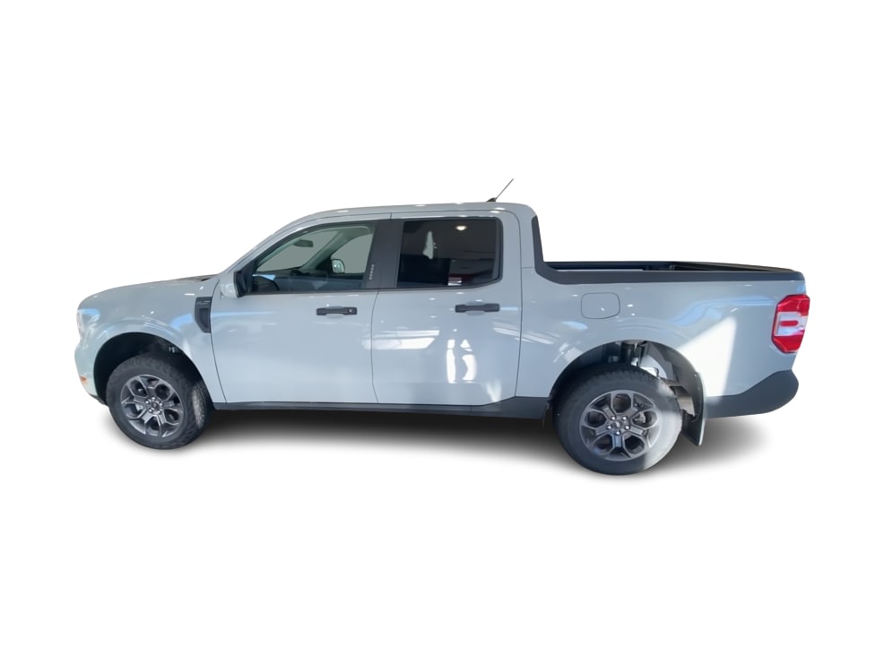 Thumbnail: 2022 Ford Maverick - 3