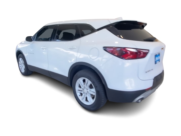 Thumbnail: 2021 Chevrolet Blazer - 4