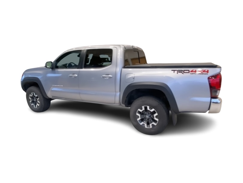 Thumbnail: 2019 Toyota Tacoma - 18