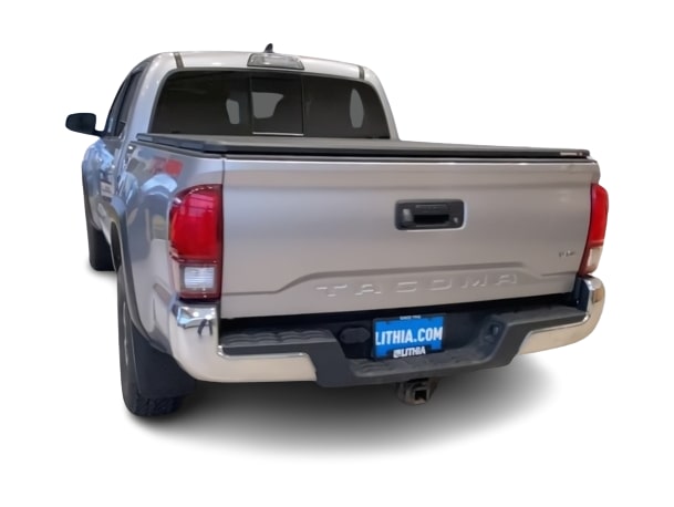 Thumbnail: 2019 Toyota Tacoma - 19