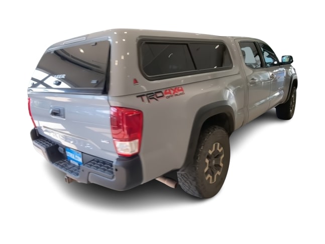 Thumbnail: 2018 Toyota Tacoma - 18