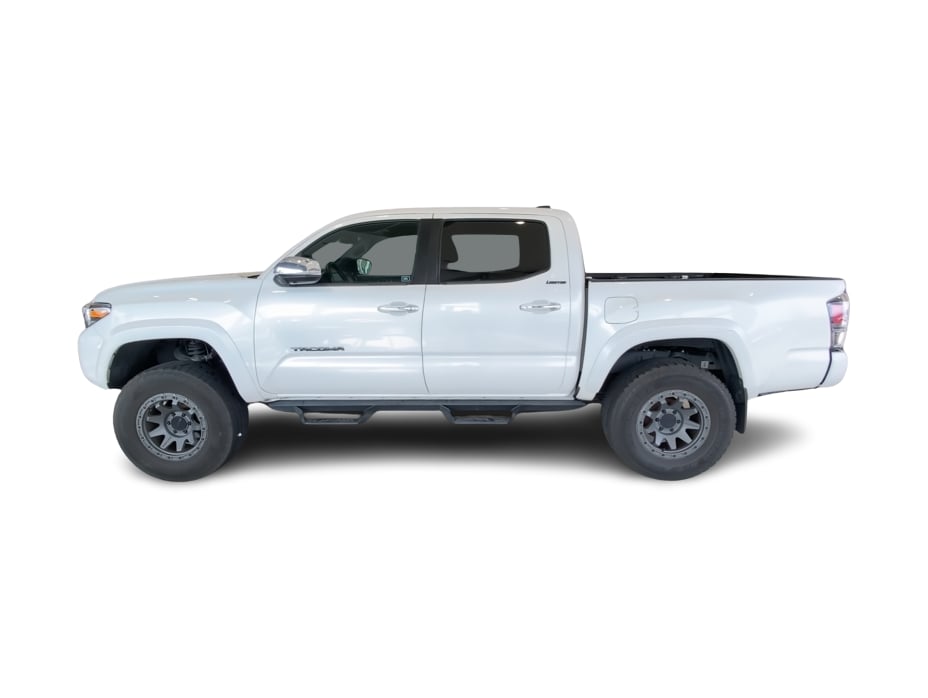 Thumbnail: 2021 Toyota Tacoma - 3
