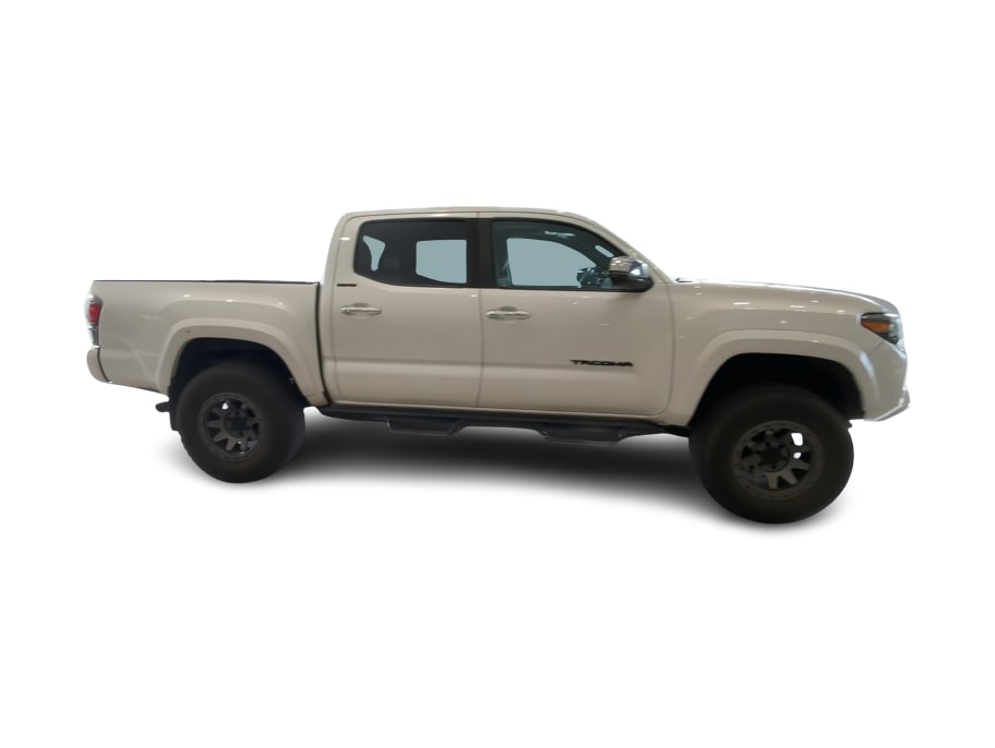 Thumbnail: 2021 Toyota Tacoma - 19