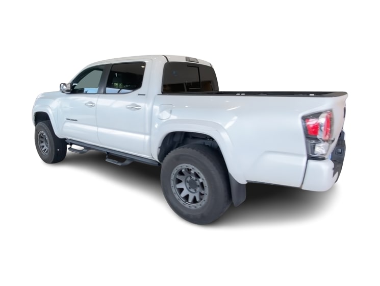 Thumbnail: 2021 Toyota Tacoma - 18