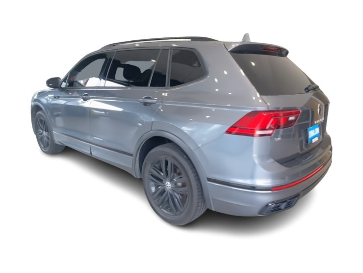 Thumbnail: 2022 Volkswagen Tiguan - 4