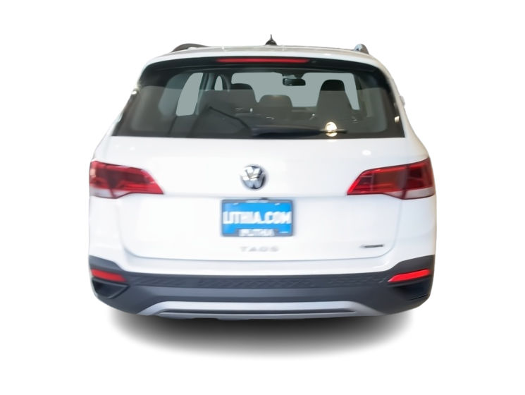 Thumbnail: 2022 Volkswagen Taos - 4