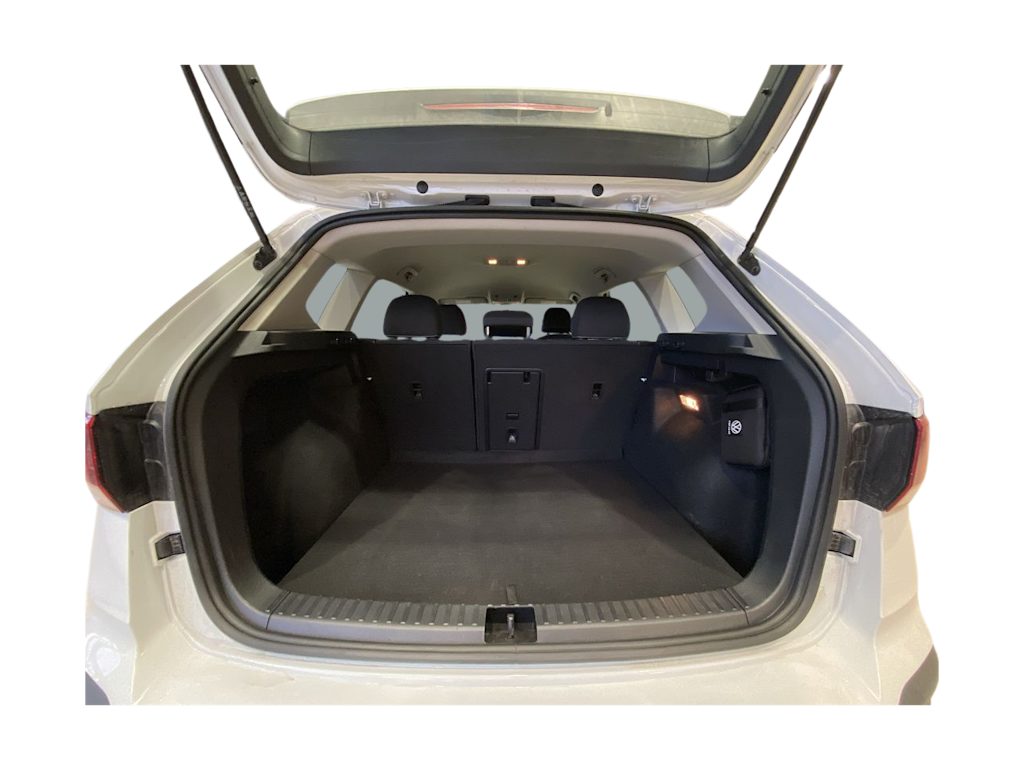 Thumbnail: 2023 Volkswagen Taos - 15