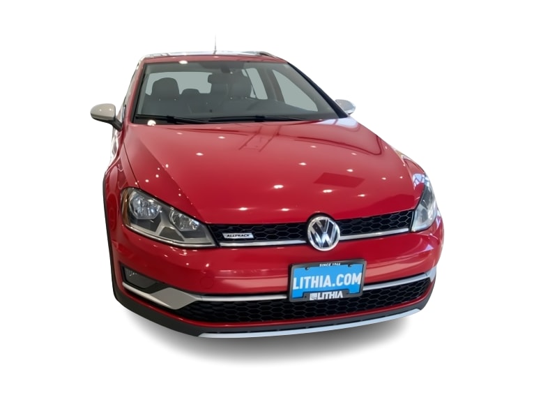 Thumbnail: 2017 Volkswagen Golf - 4