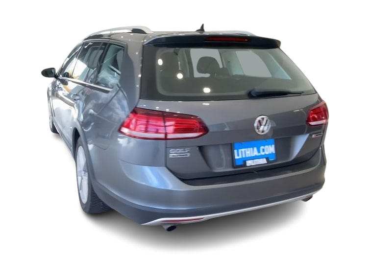 2019 Volkswagen Golf Alltrack S 4