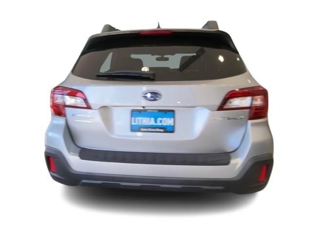 Thumbnail: 2018 Subaru Outback - 17