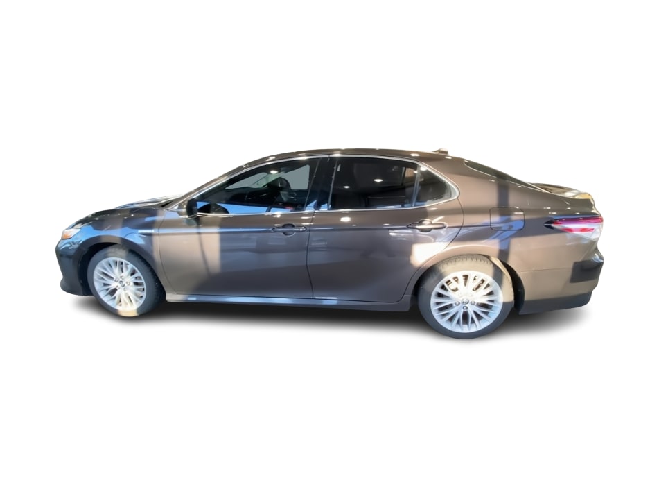 Thumbnail: 2018 Toyota Camry - 3