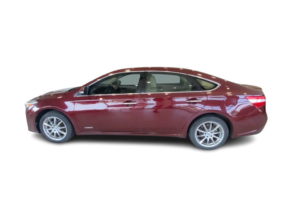 Thumbnail: 2013 Toyota Avalon - 3