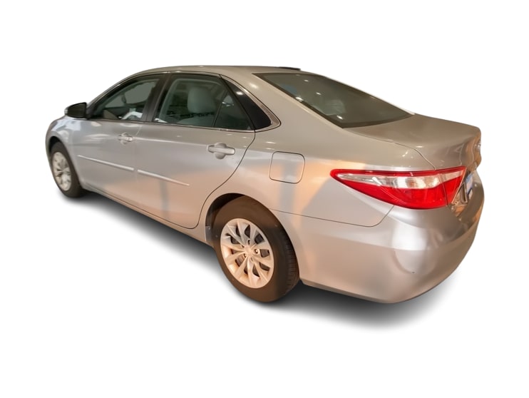 Thumbnail: 2016 Toyota Camry - 4