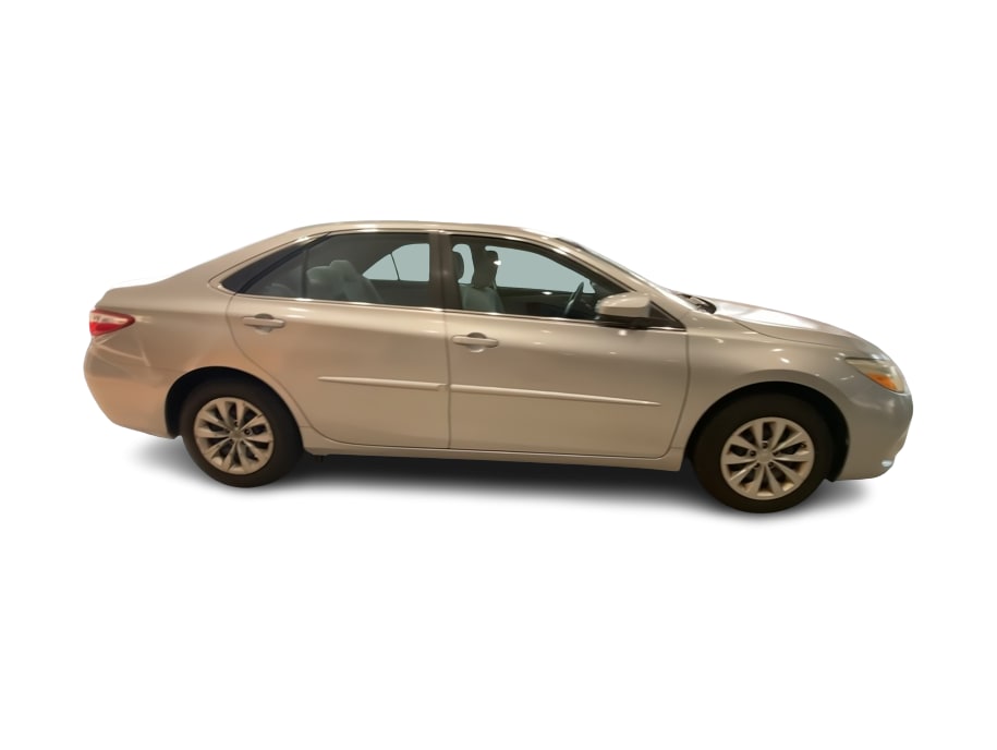 Thumbnail: 2016 Toyota Camry - 18
