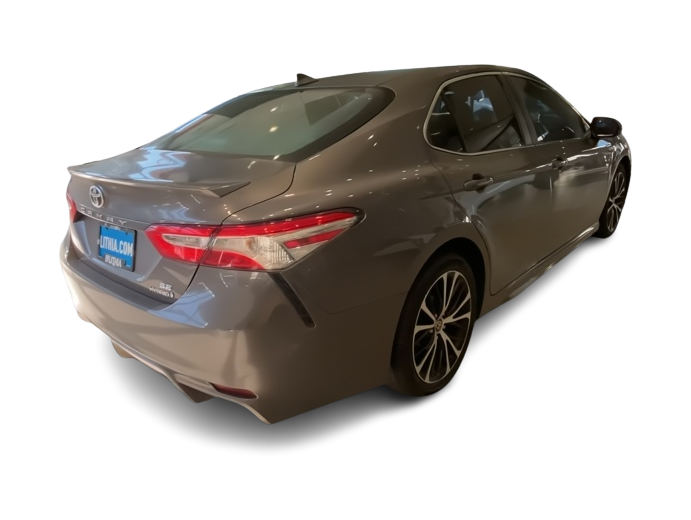 Thumbnail: 2020 Toyota Camry - 17