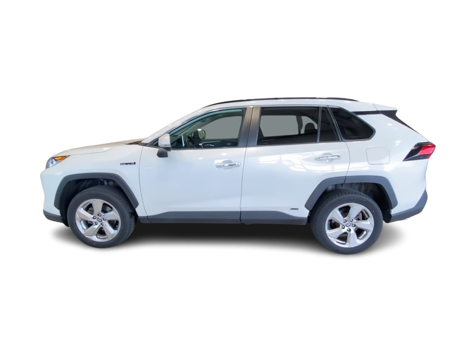 Thumbnail: 2021 Toyota RAV4 - 3