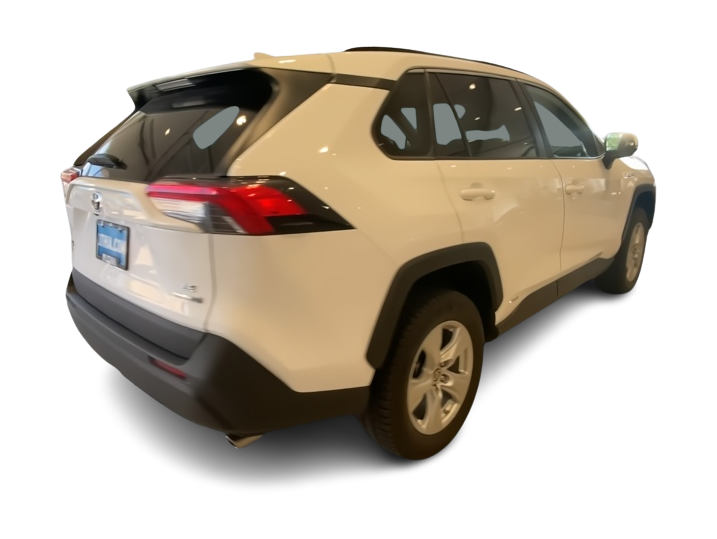 Thumbnail: 2021 Toyota RAV4 - 19