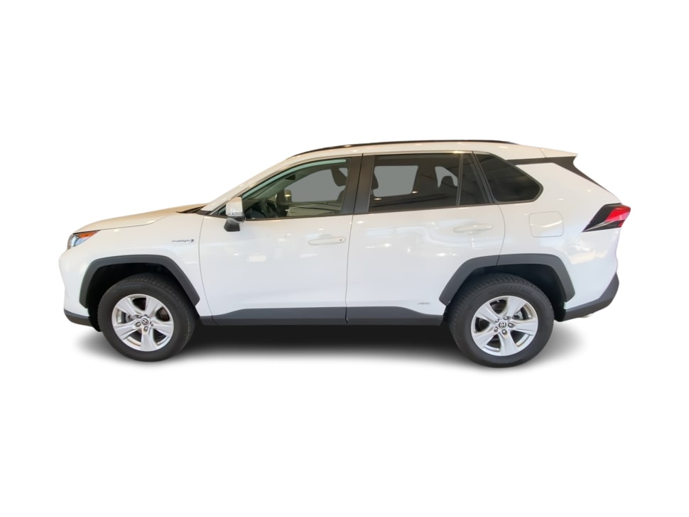 Thumbnail: 2021 Toyota RAV4 - 3