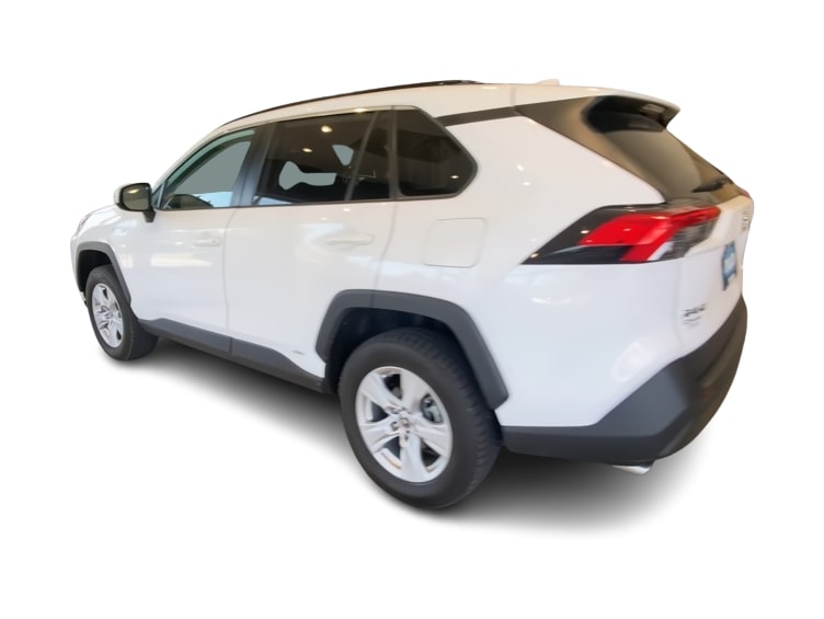 Thumbnail: 2021 Toyota RAV4 - 4
