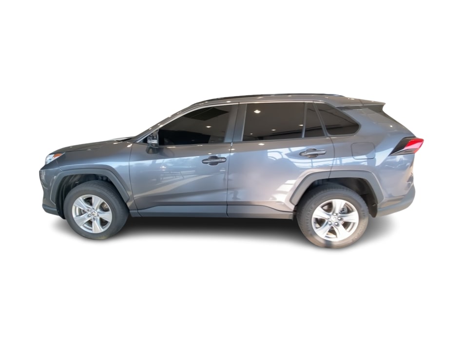 Thumbnail: 2022 Toyota RAV4 - 3