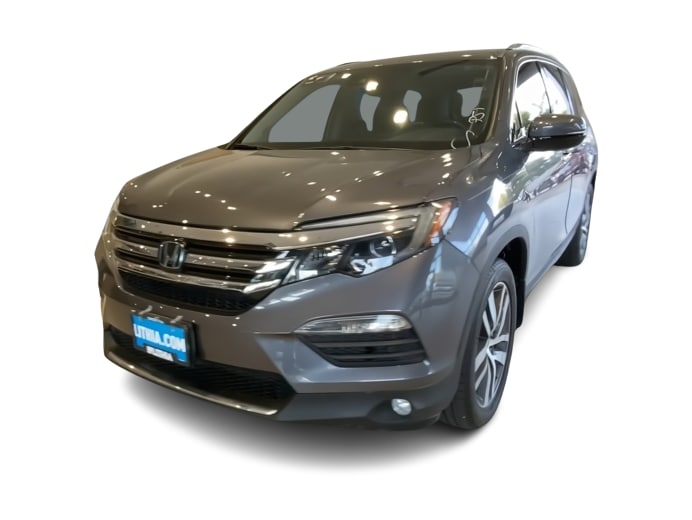 Thumbnail: 2017 Honda Pilot - 15