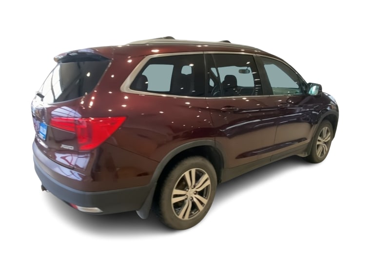 Thumbnail: 2017 Honda Pilot - 18