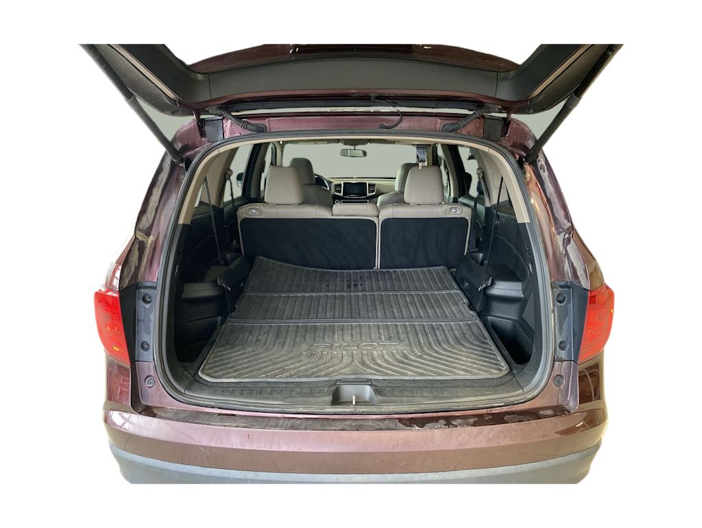 Thumbnail: 2017 Honda Pilot - 15