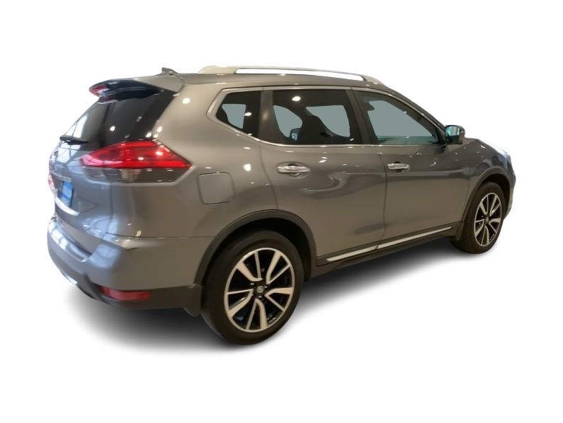 Thumbnail: 2017 Nissan Rogue - 19