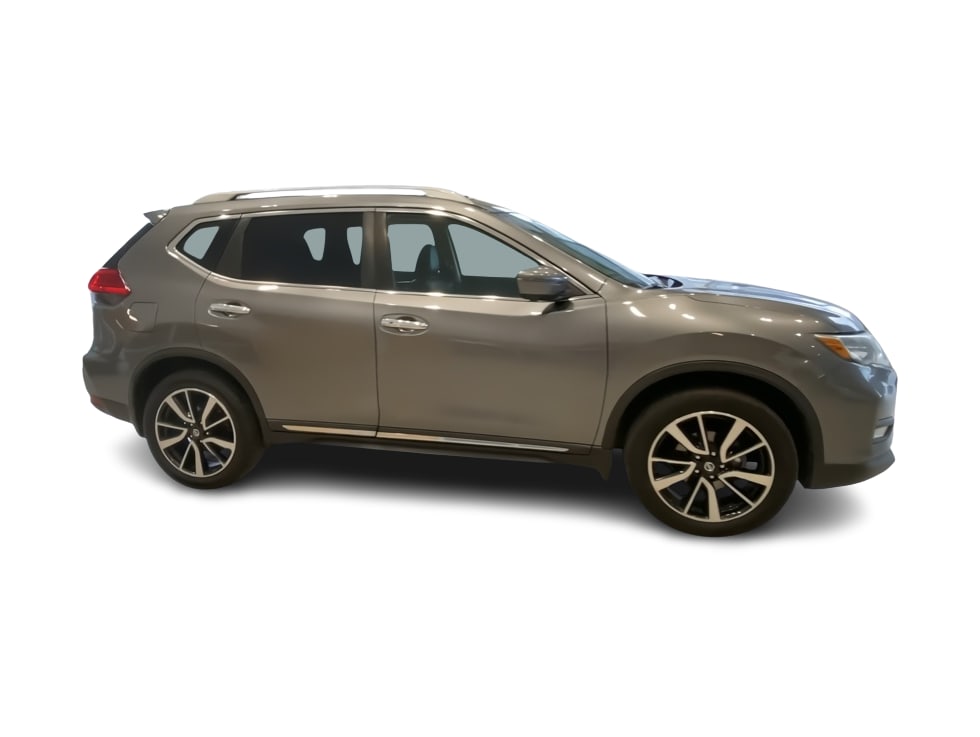 Thumbnail: 2017 Nissan Rogue - 20