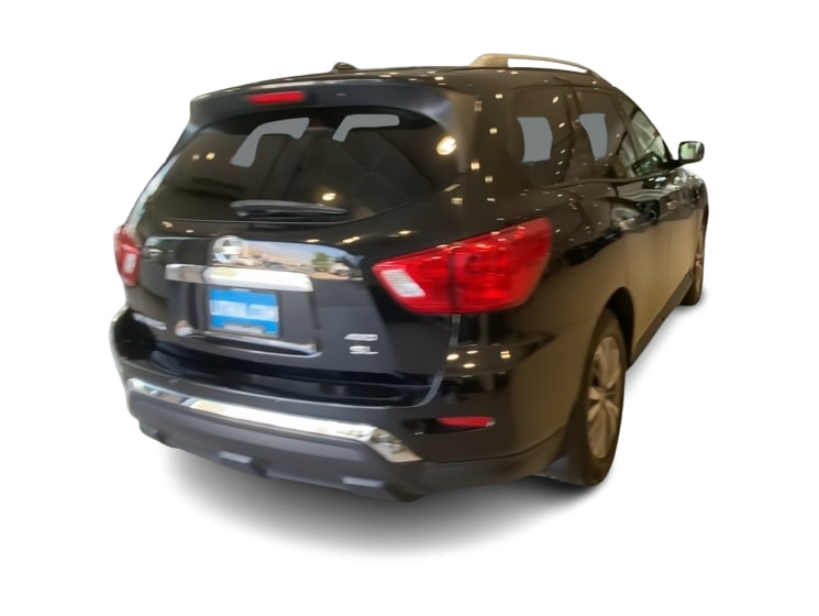 Thumbnail: 2019 Nissan Pathfinder - 18