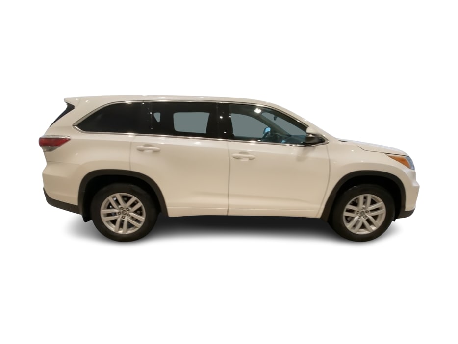 Thumbnail: 2016 Toyota Highlander - 20
