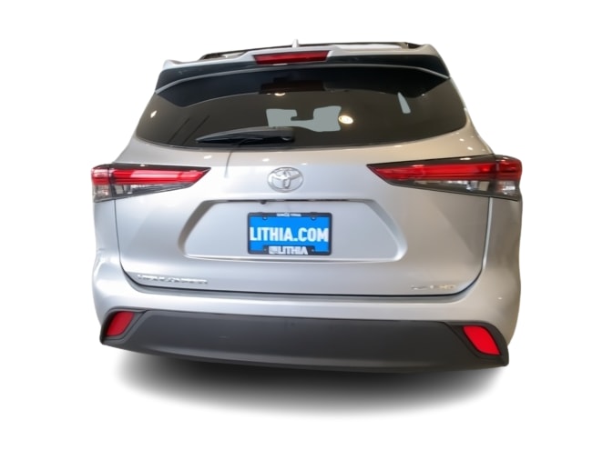 Thumbnail: 2021 Toyota Highlander - 5