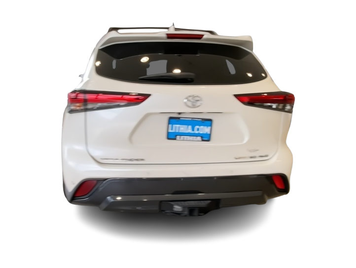 Thumbnail: 2021 Toyota Highlander - 5