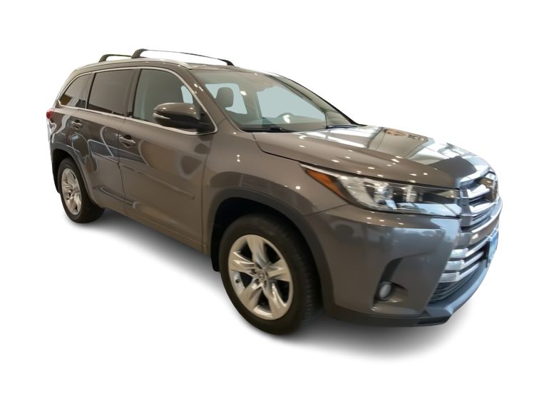 Thumbnail: 2017 Toyota Highlander - 16