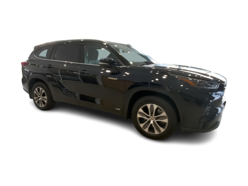 Thumbnail: 2021 Toyota Highlander - 16