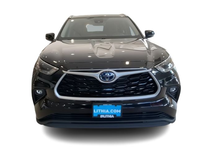 Thumbnail: 2022 Toyota Highlander - 4