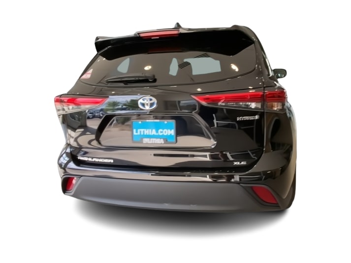 Thumbnail: 2022 Toyota Highlander - 17