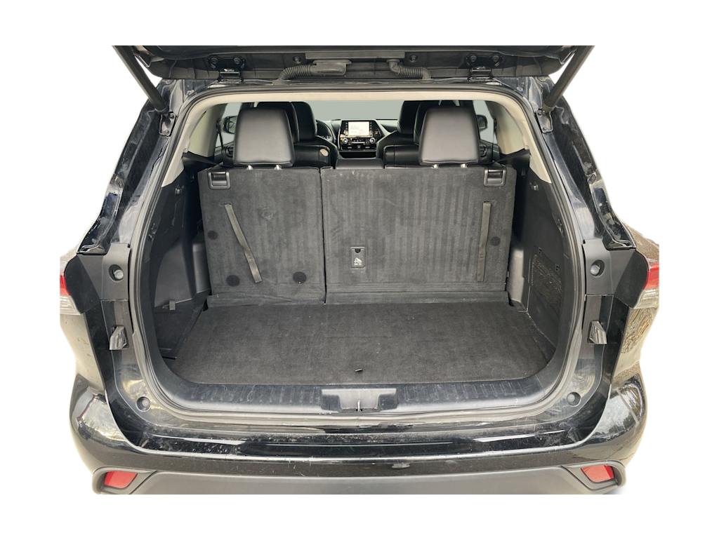 Thumbnail: 2020 Toyota Highlander - 16