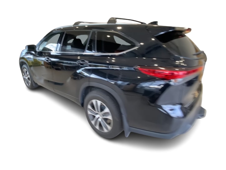 Thumbnail: 2020 Toyota Highlander - 4