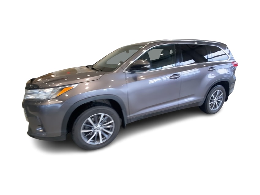 Thumbnail: 2019 Toyota Highlander - 3
