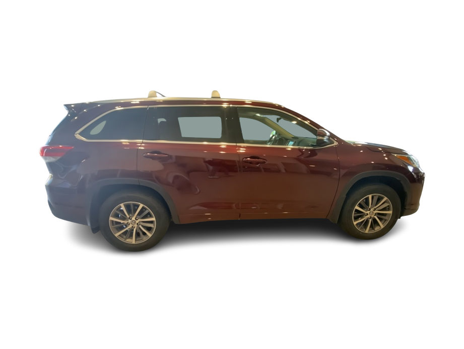 Thumbnail: 2018 Toyota Highlander - 20