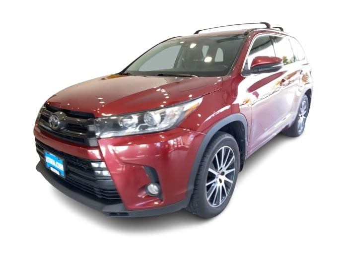 Thumbnail: 2018 Toyota Highlander - 18