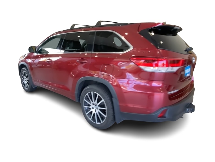 Thumbnail: 2018 Toyota Highlander - 4