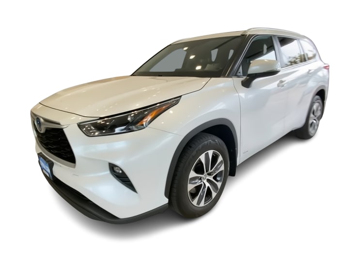 Thumbnail: 2023 Toyota Highlander - 17