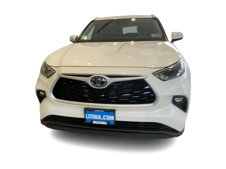 Thumbnail: 2023 Toyota Highlander - 6