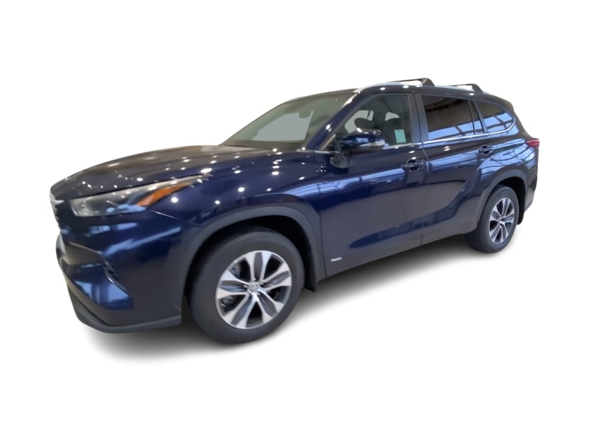 Thumbnail: 2023 Toyota Highlander - 17