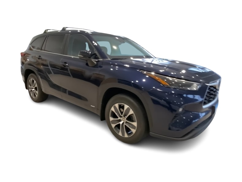 Thumbnail: 2023 Toyota Highlander - 16
