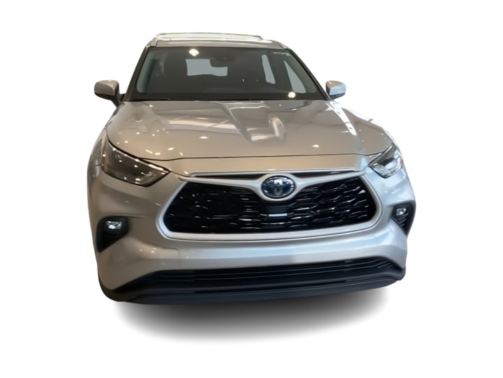 Thumbnail: 2023 Toyota Highlander - 4