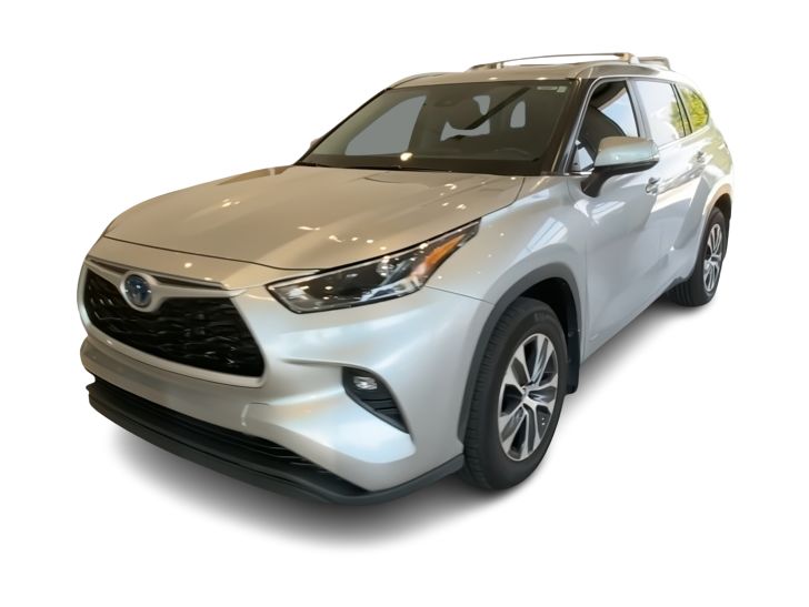 Thumbnail: 2023 Toyota Highlander - 15