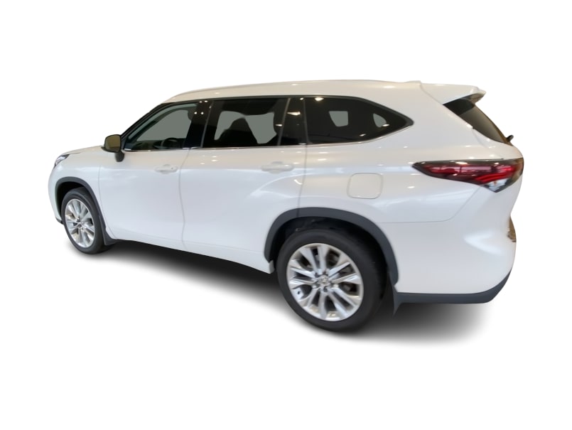 Thumbnail: 2025 Toyota Highlander - 16